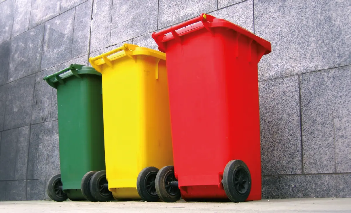 giellevi bidoni carrellati raccolta differenziata 01